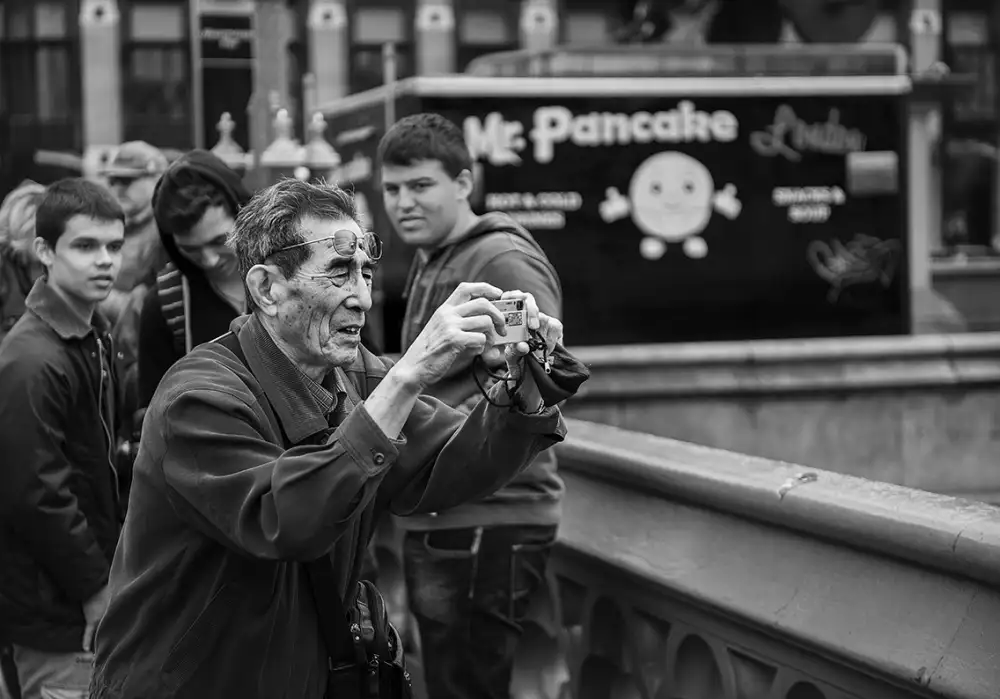 Pancareken, Yavuz: Photographer !