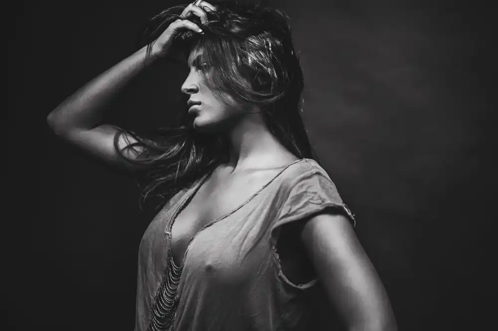 Rozenzvig, Carmit: Dorine