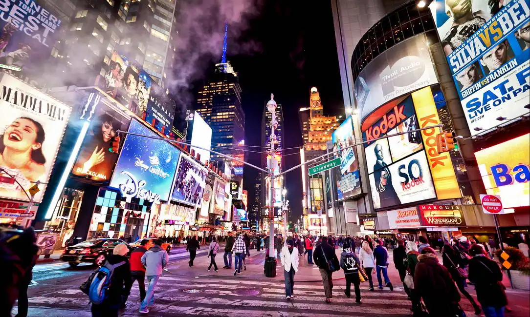 Neznámý: Times Square
