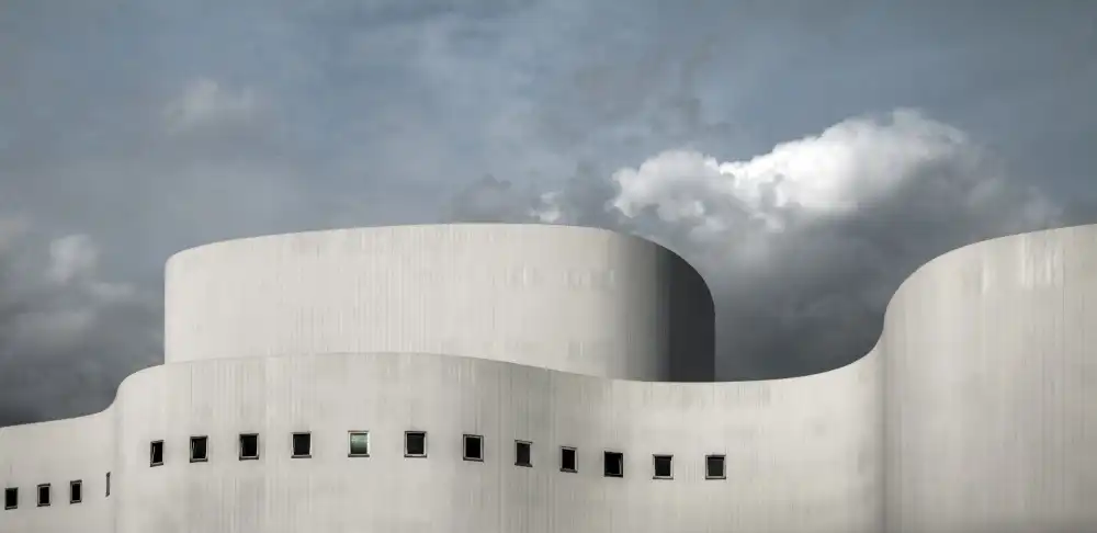 Claes, Gilbert: White Theater