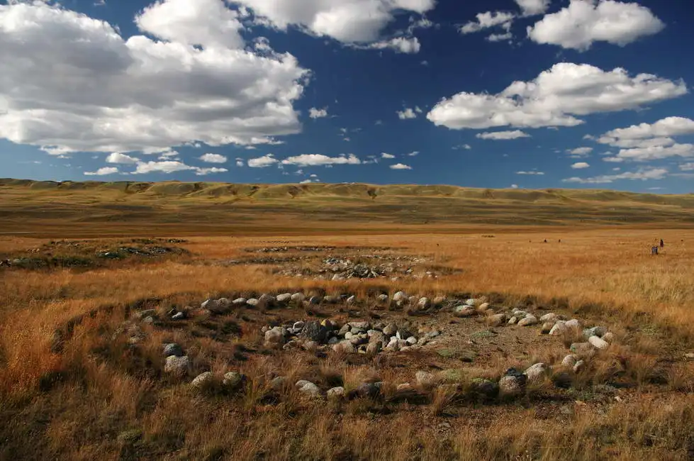 Unknown: Fouilles sur la rivière Ak-Alakha (momies de chaman trouvées), Montagnes de l