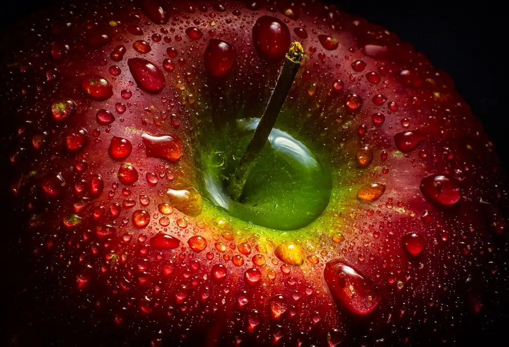 Ianeva, Aida: manzana roja