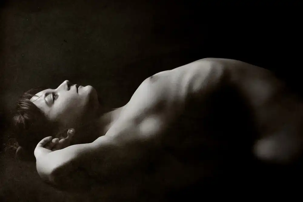 Mest, Olga: in the dark
