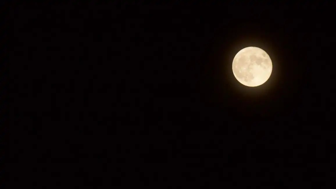 Unknown: Pleine lune