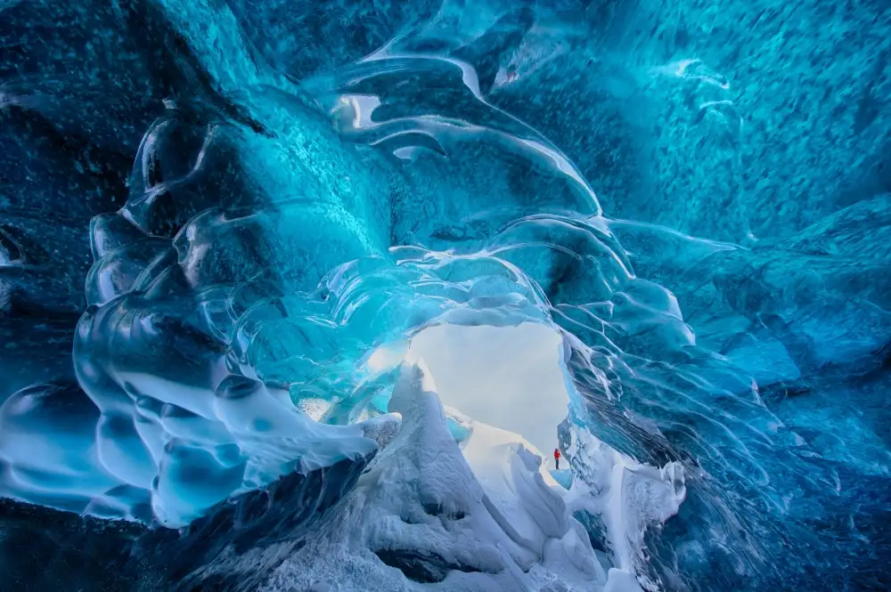 Cole, Trevor: la cueva de hielo