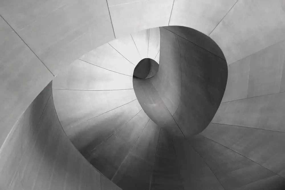 Huang, Ivan: Il y a un escalier