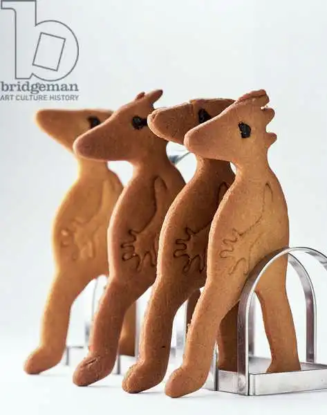 Hollands, Norman: Gingerbread creatures (Lucy Casson) 2003