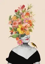 Studio, Floral Frida: Kvetoucí žena