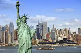 Neznámý: New York, socha Svobody