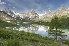 Neznámý: Horské jezero, Rusko, Altaj, Katuň
