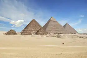 Neznámý: Pyramidy v Gíze